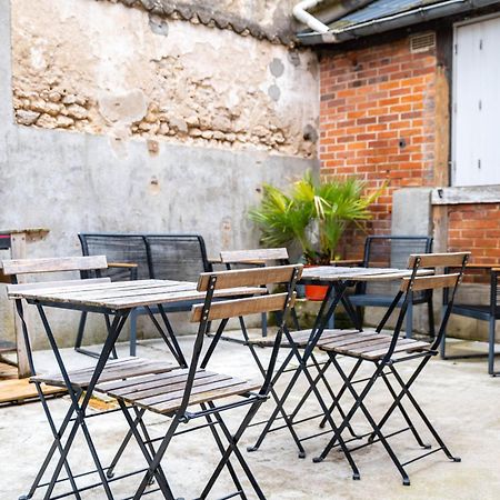 Studio Cosy Rdc, Calme Avec Cour Exterieure 사란 외부 사진